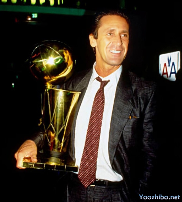帕特-莱利：1989-90赛季的NBA最佳教练与<a href=/lanqiupindao/lakers/ target=_blank class=infotextkey>湖人</a>王朝的缔造者
